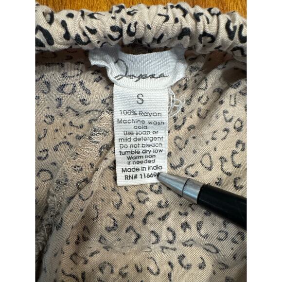 GOA BEACHWEAR BY JAPNA Crop Bandeau Top Sz (L)/ JAPNA Ruffled Mini Skirt (S) - Picture 7 of 7